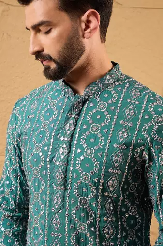 Men blue silk blend solid embroidered straight kurta