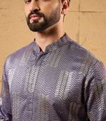 Men purple silk blend solid embroidered straight kurta