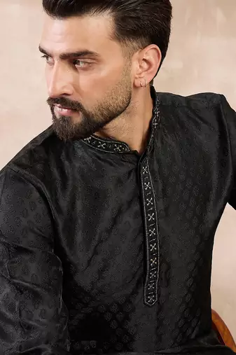 Men black silk blend solid woven design straight kurta with trouser