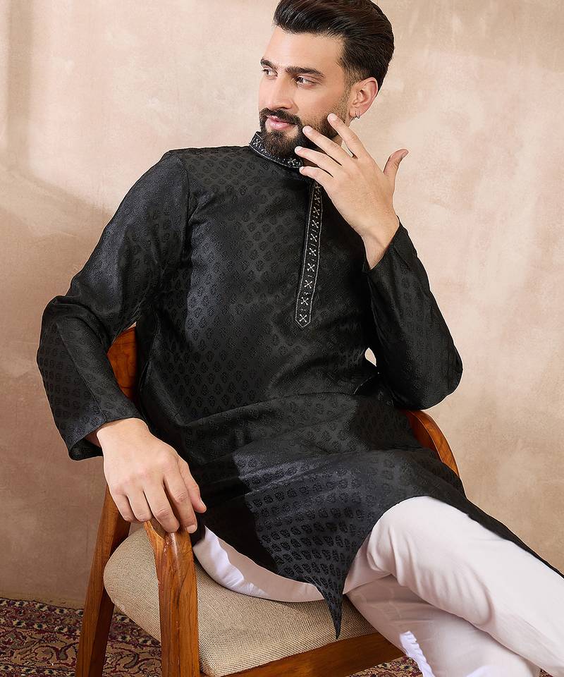 Men black silk blend solid woven design straight kurta with trouser