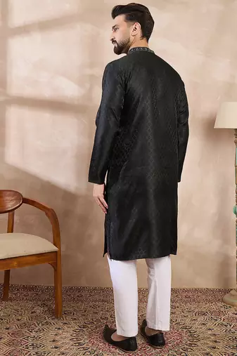 Men black silk blend solid woven design straight kurta with trouser