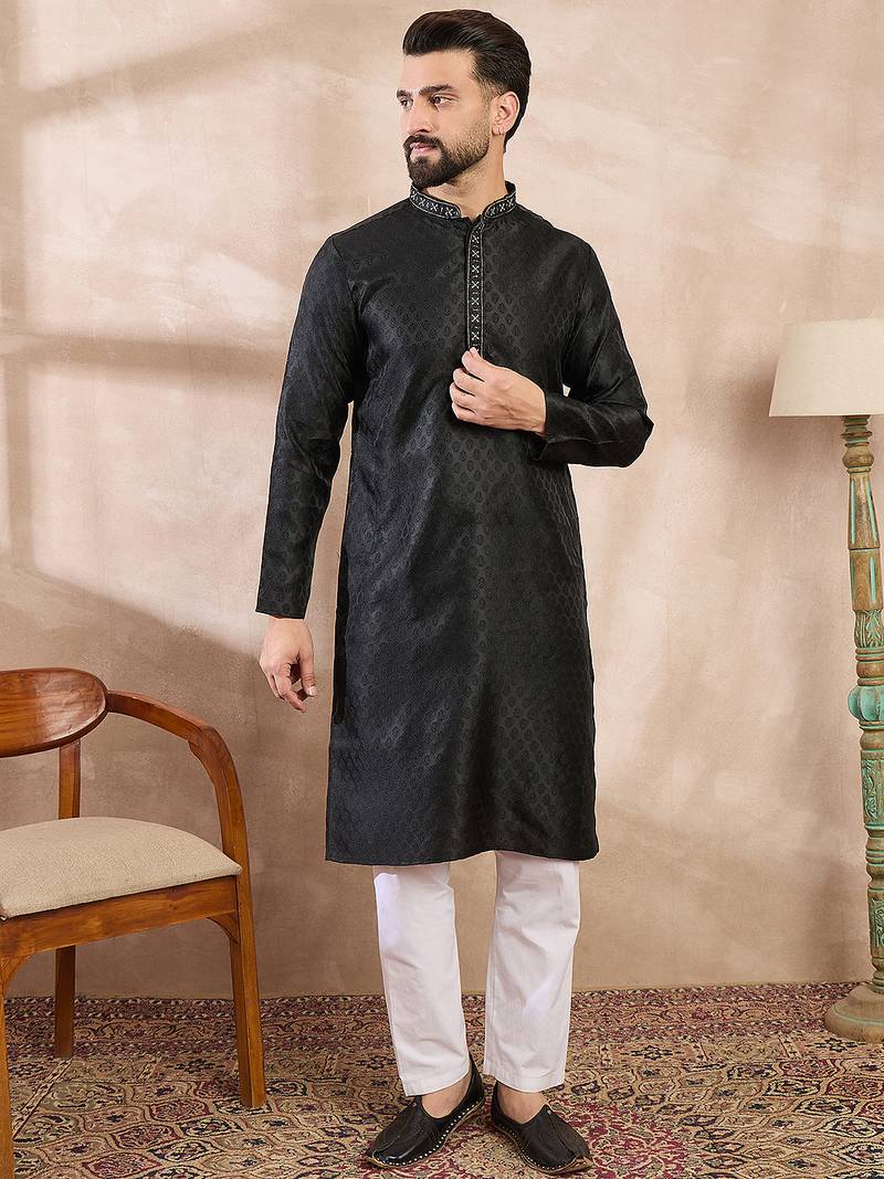 Men black silk blend solid woven design straight kurta with trouser