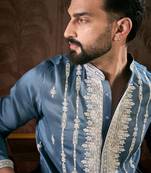 Men blue silk blend solid embroidered straight kurta with trouser