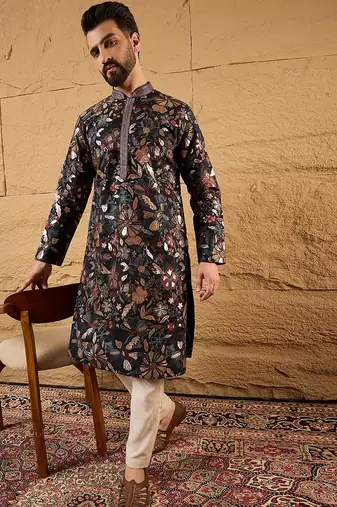 Men black silk blend solid embroidered straight kurta