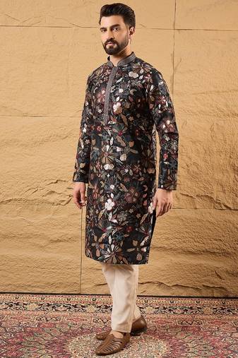 Men black silk blend solid embroidered straight kurta