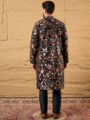 Men black silk blend solid embroidered straight kurta 4
