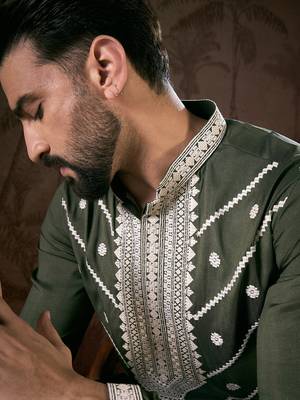 Men green silk blend solid embroidered straight kurta with trouser 1