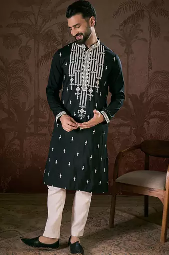 Men black silk blend solid embroidered straight kurta with trouser