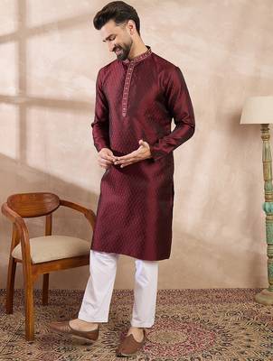 Men maroon silk blend solid woven design straight kurta with trouser 3