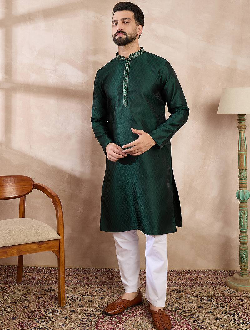 Men green silk blend solid woven design straight kurta with trouser