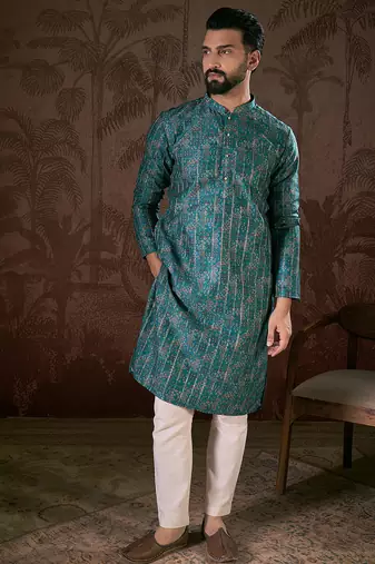 Men blue silk blend ethnic motifs printed straight kurta with trouser