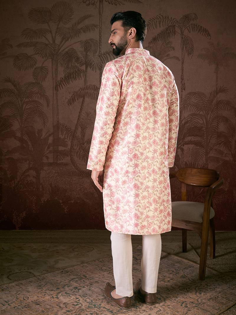Men off white silk blend floral printed straight kurta with trouser