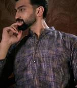 Men violet silk blend abstract printed straight kurta with trouser
