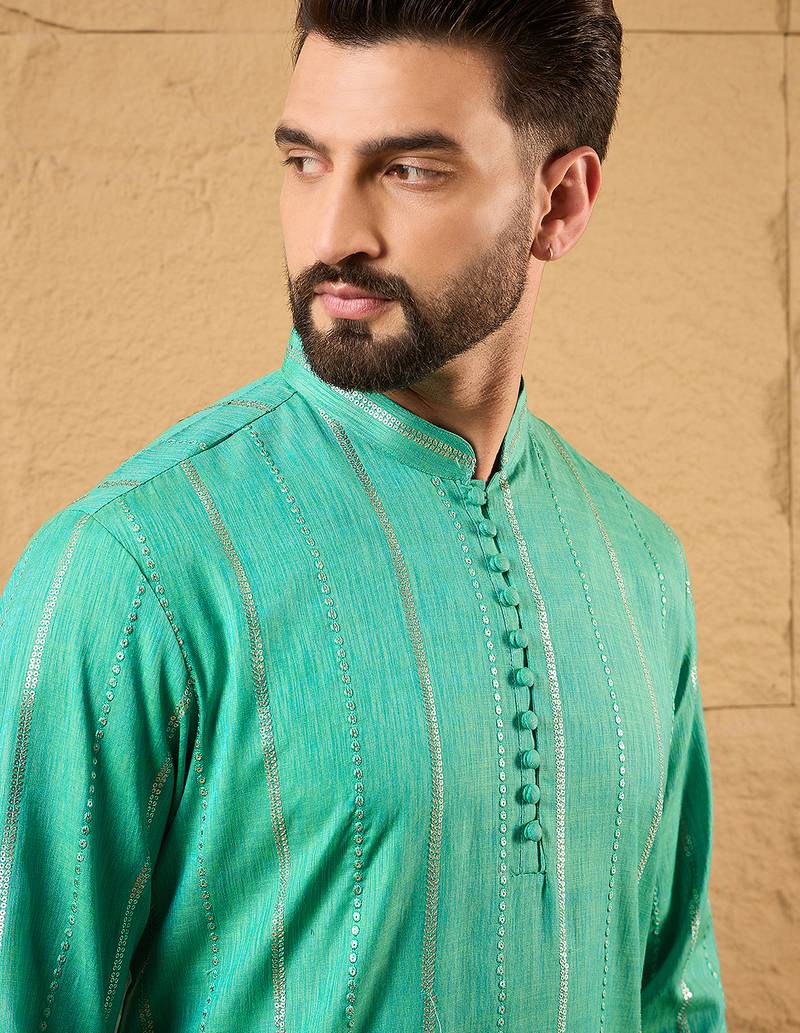 Men turquoise blue cotton solid embroidered straight kurta