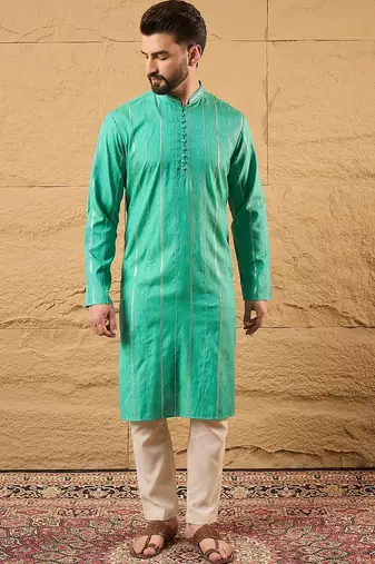 Men turquoise blue cotton solid embroidered straight kurta