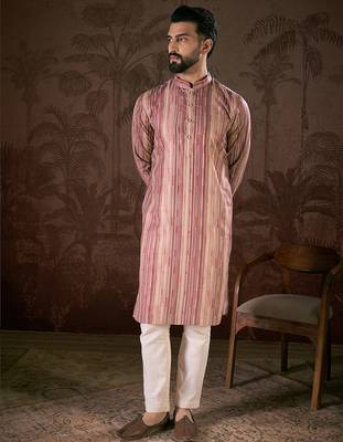 Men mauve silk blend floral printed straight kurta with trouser 5
