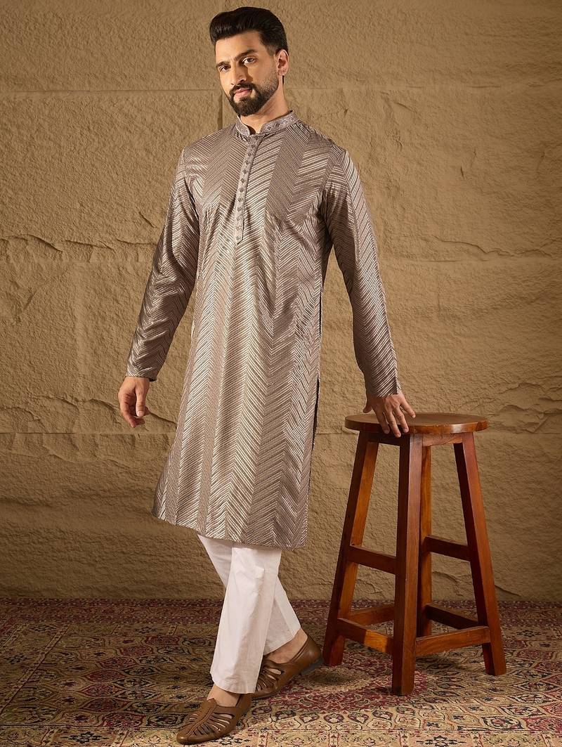 Men grey viscose rayon solid embroidered straight kurta