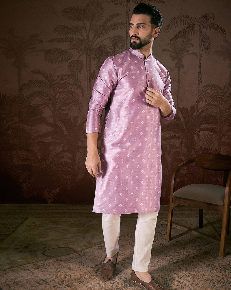 Men lavender silk blend floral printed straight kurta with trouser