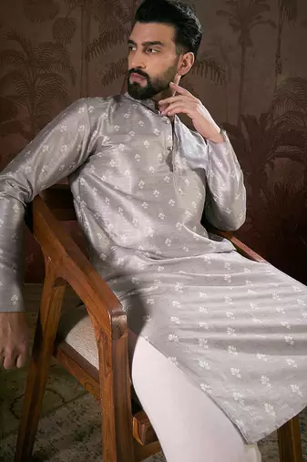 Men grey silk blend floral printed straight kurta with trouser