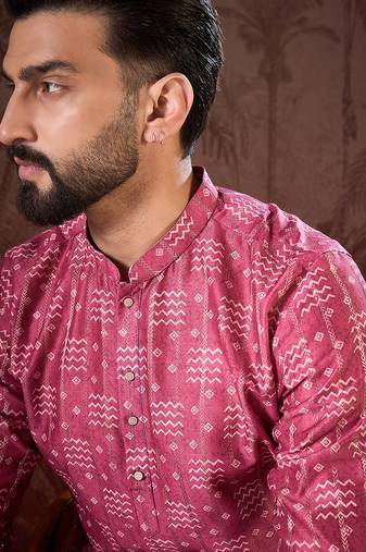 Men pink silk blend ethnic motifs printed straight kurta with trouser