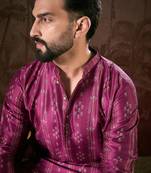 Men purple silk blend floral printed straight kurta with trouser