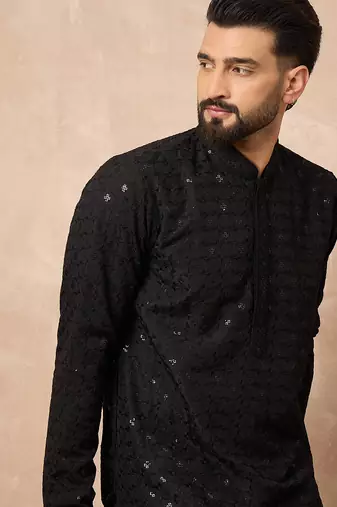 Men black viscose rayon solid embroidered straight kurta