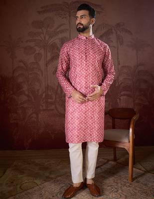 Men pink silk blend ethnic motifs printed straight kurta with trouser 2