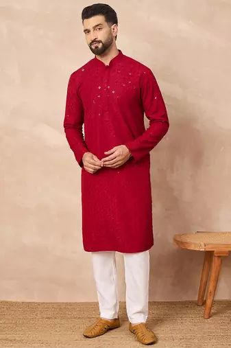 Men maroon viscose rayon solid embroidered straight kurta