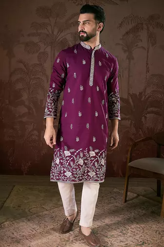 Men purple silk blend solid embroidered straight kurta with trouser