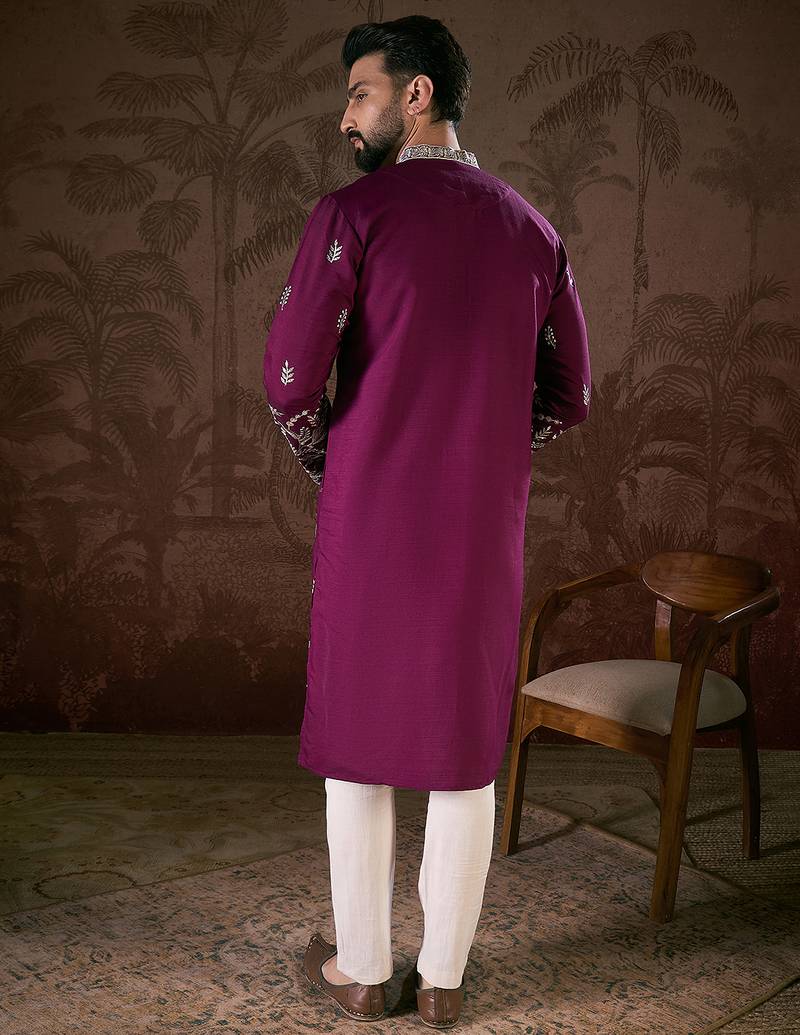 Men purple silk blend solid embroidered straight kurta with trouser
