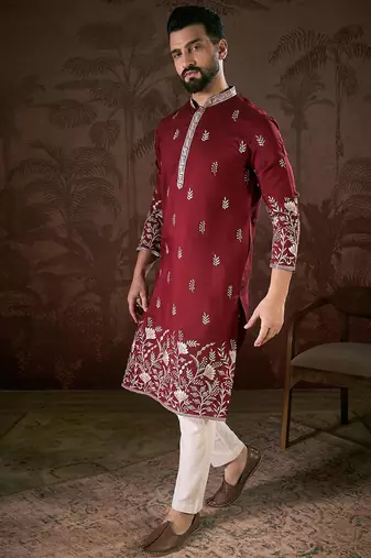 Men maroon silk blend solid embroidered straight kurta with trouser