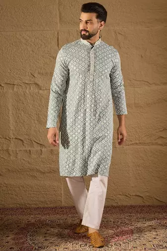 Men blue viscose rayon solid embroidered straight kurta