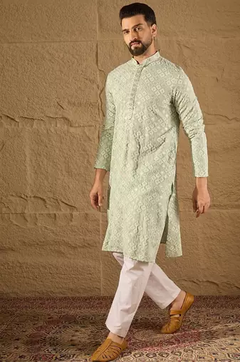 Men green viscose rayon solid embroidered straight kurta
