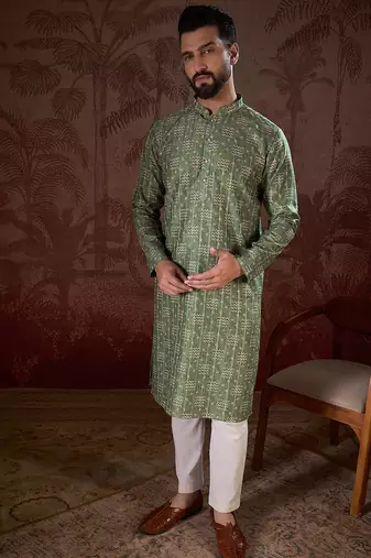 Men green silk blend ethnic motifs printed straight kurta with trouser