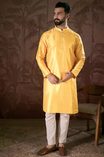 Men yellow silk blend ethnic motifs printed straight kurta with trouser