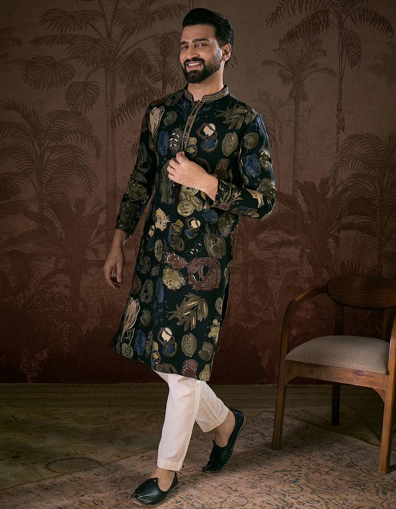Men black silk blend floral printed straight kurta with trouser