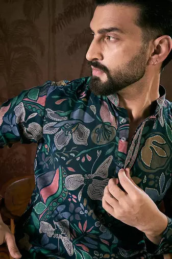 Men blue silk blend floral printed straight kurta with trouser