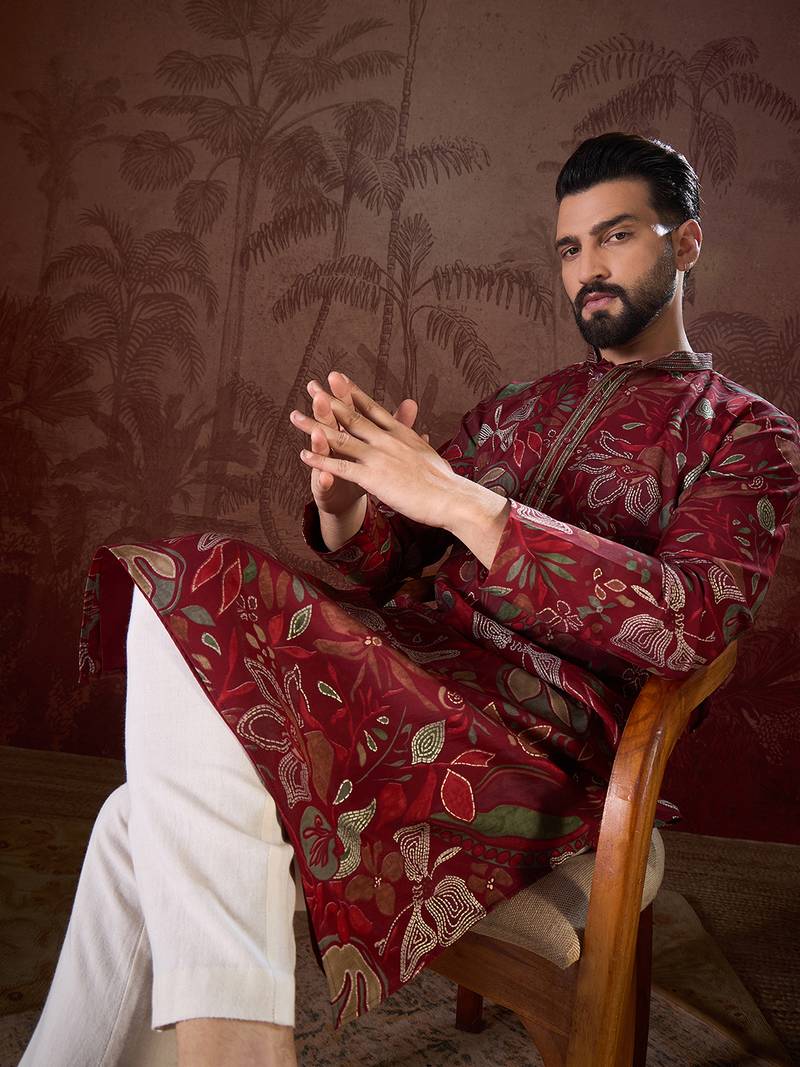 Men maroon silk blend floral printed straight kurta with trouser