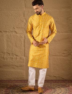 Men yellow silk  geometric printed straight kurta 5