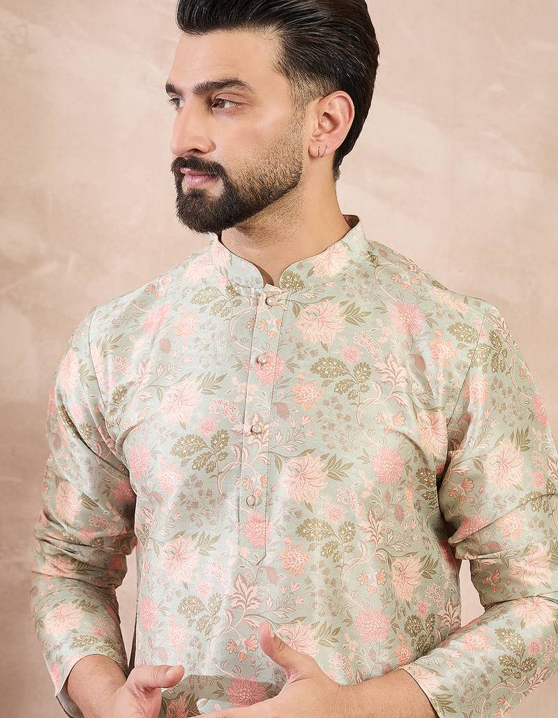 Men green silk blend floral printed straight kurta with trouser