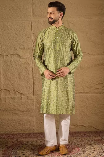 Men green silk geometric printed straight kurta