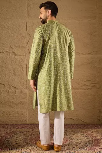 Men green silk geometric printed straight kurta