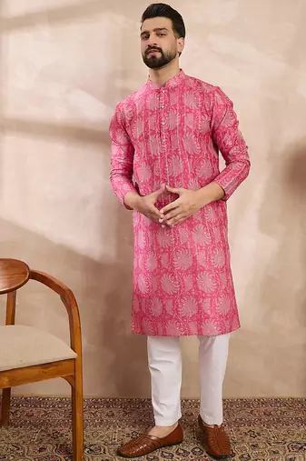Men pink silk blend floral printed straight kurta with trouser