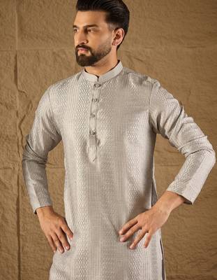 Men grey silk blend solid embroidered straight kurta 1