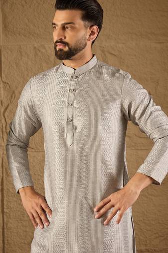 Men grey silk blend solid embroidered straight kurta