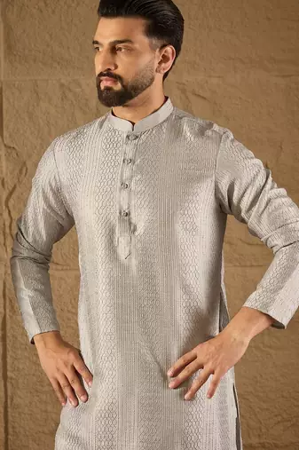 Men grey silk blend solid embroidered straight kurta