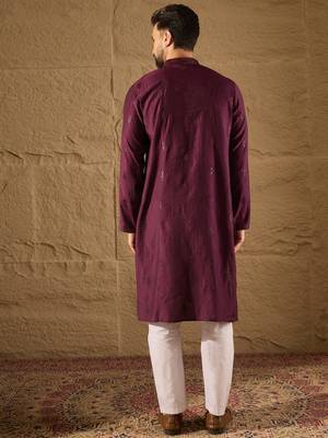 Men purple viscose rayon solid embroidered straight kurta 4