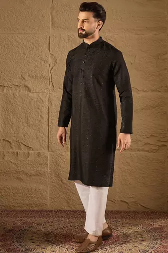 Men black silk blend solid embroidered straight kurta