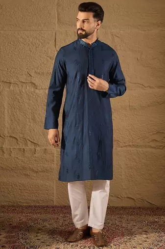 Men blue viscose rayon solid embroidered straight kurta