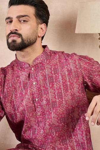 Men pink silk blend ethnic motifs printed straight kurta with trouser